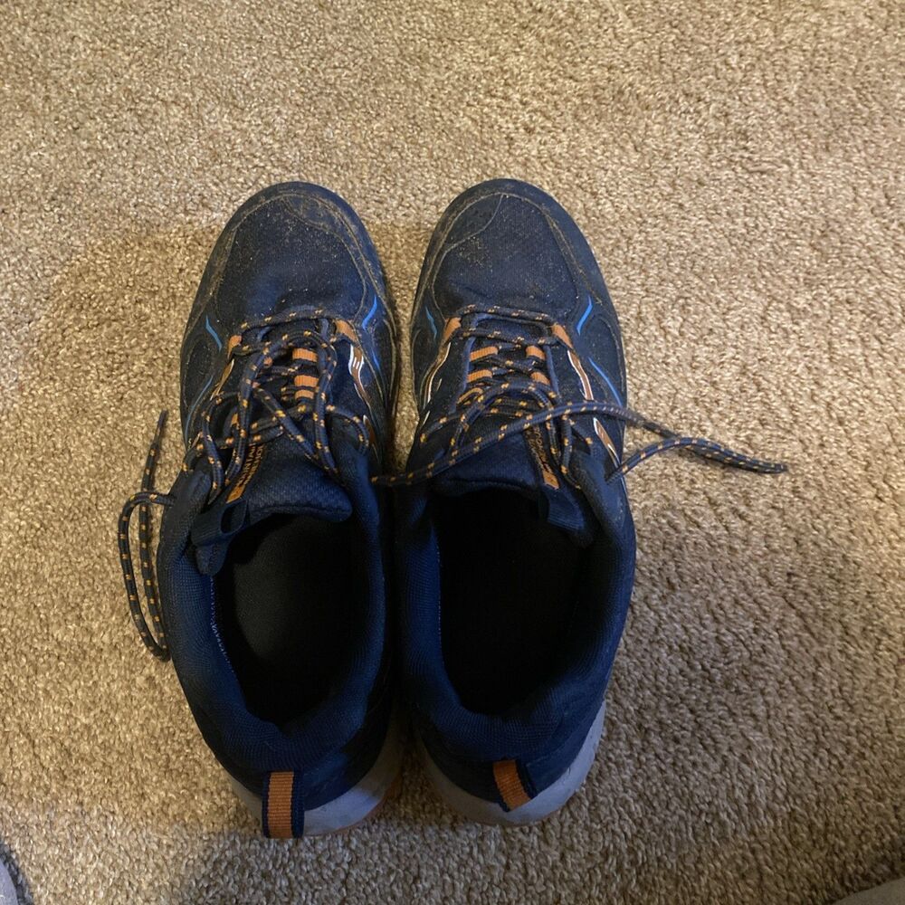 Isodry Hiking Shoes‎ Size 8